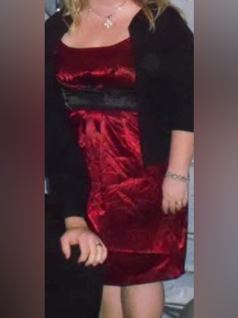 28w Red and Black Satin Lace-Print Adjustable Dress Fashion Bug